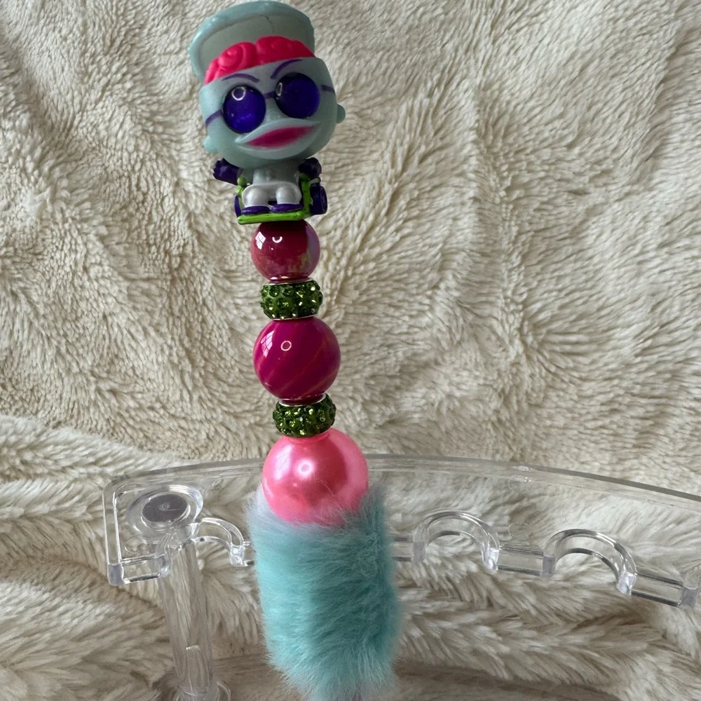 NBC DOORABLE GLOW IN THE DARK PEN SET